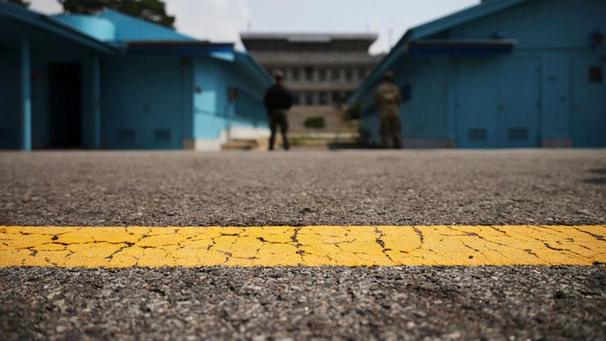 Triều Tiên bắt công dân Mỹ vượt biên từ Hàn Quốc - Ảnh 1.