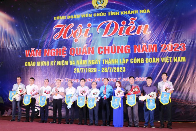 45 tiết mục tham dự hội diễn văn nghệ Công đoàn viên chức Khánh Hòa