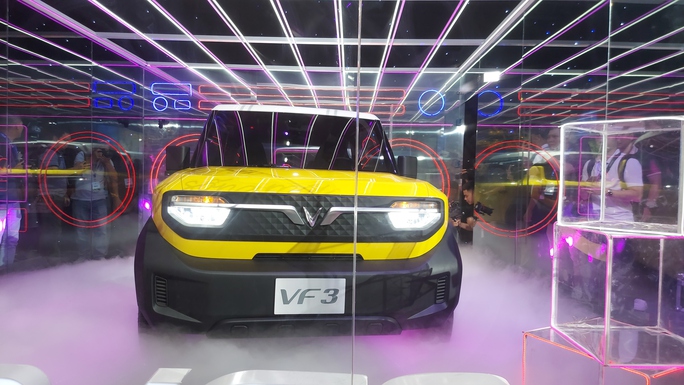 VinFast chính thức ra mắt 3 mẫu ôtô điện VF 3, VF 6, VF 7 - Ảnh 1.