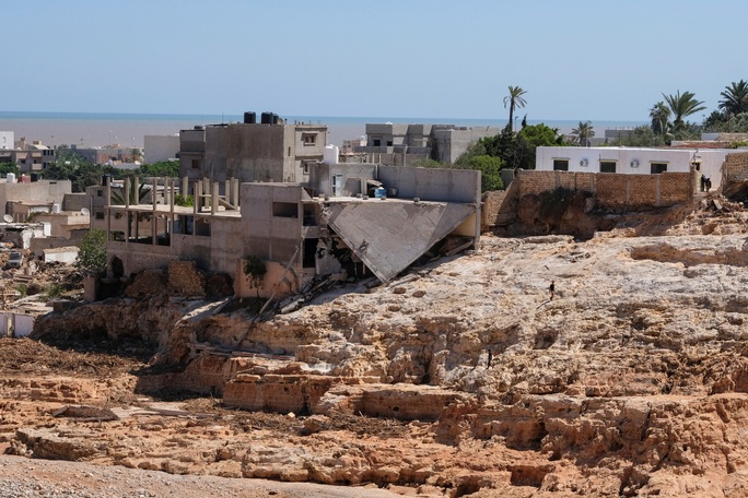 Libya điều tra “yếu tố con người” trong thảm họa lũ lụt - Ảnh 3.