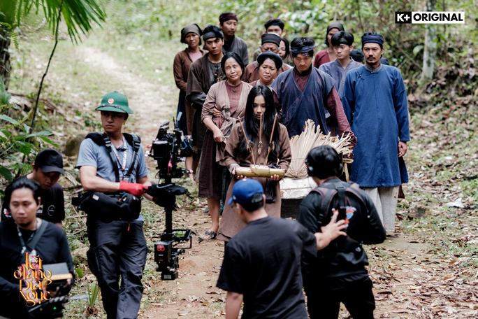 Hé lộ tạo hình “máu me” của diễn viên Lan Phương - Ảnh 19.
