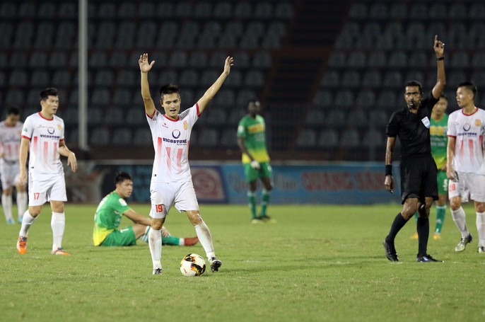Đẩy XSKT Cần Thơ rớt hạng, Nam Định giành suất tranh vé vớt V-League 2019 - Ảnh 10.