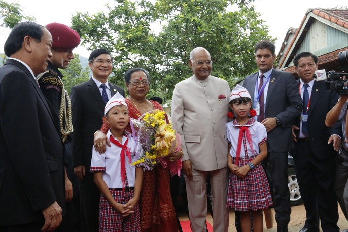 Tổng thống Ấn Độ cùng phu nhân thăm di sản thế giới Mỹ Sơn - Ảnh 4.
