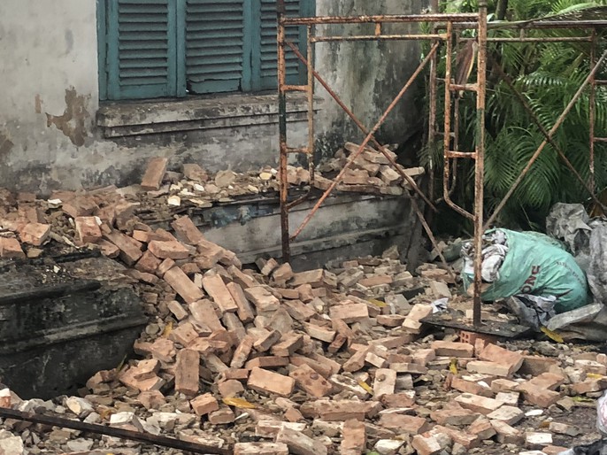 Xót xa biệt thự cổ ở Sài Gòn bị phá dỡ - Ảnh 5. Xót xa biệt thự cổ ở Sài Gòn bị phá dỡ - Ảnh 5.