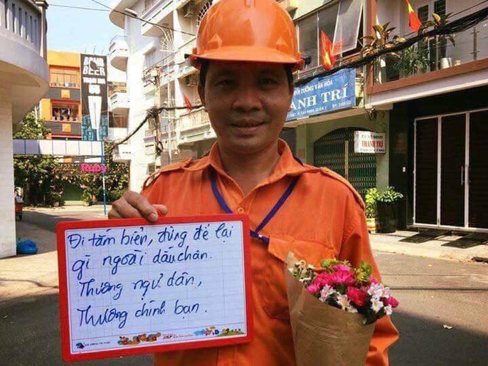 Kinh h&atilde;i những thứ được m&oacute;c l&ecirc;n từ l&ograve;ng cống ở S&agrave;i G&ograve;n - Ảnh 10.