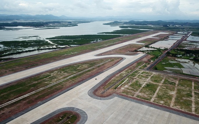 Soi trang thiết bị sân bay tư nhân đầu tiên trên cả nước - Ảnh 1. Soi trang thiết bị sân bay tư nhân đầu tiên trên cả nước - Ảnh 1.