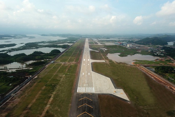 Soi trang thiết bị sân bay tư nhân đầu tiên trên cả nước - Ảnh 3. Soi trang thiết bị sân bay tư nhân đầu tiên trên cả nước - Ảnh 3.