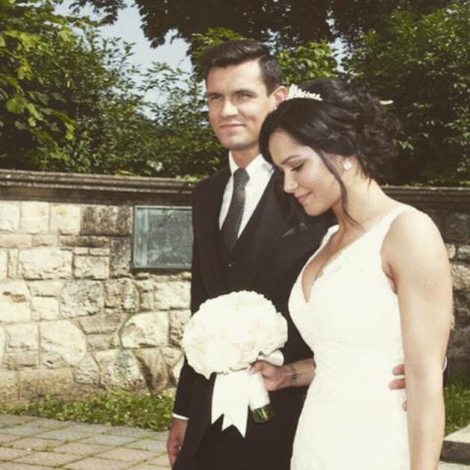 Những hậu phương xinh đẹp của các ngôi sao Croatia - Ảnh 12.