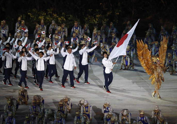 Quốc kỳ Việt Nam tung bay tại lễ khai mạc ASIAD 2018 - Ảnh 7.