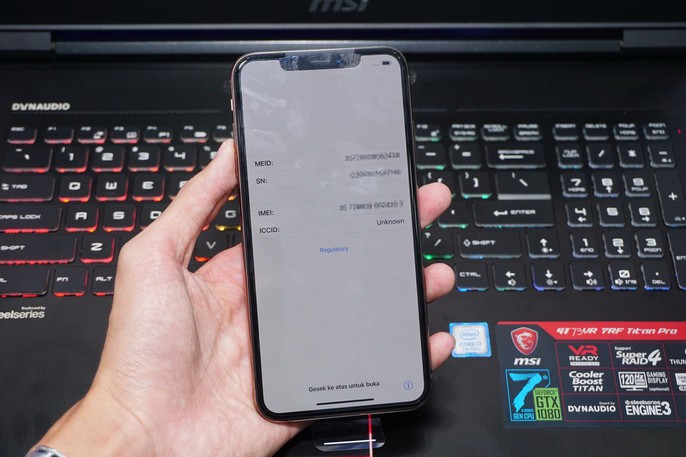 Điện thoại iPhone XS MAX giá 68 triệu đồng đã về Việt Nam - Ảnh 2.