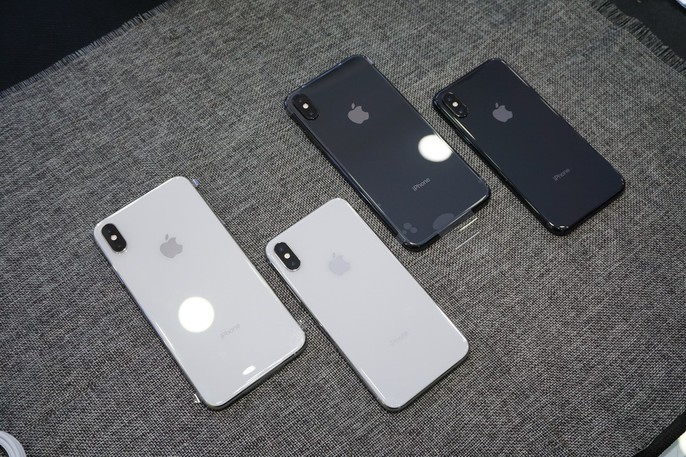 Điện thoại iPhone XS MAX giá 68 triệu đồng đã về Việt Nam - Ảnh 7.