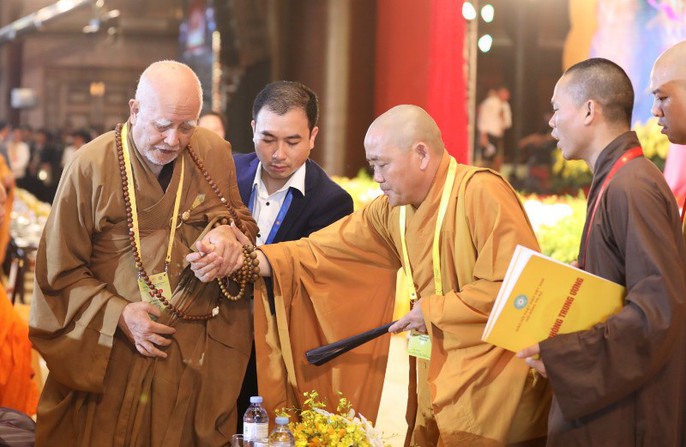 Thủ tướng Nguyễn Xuân Phúc dự lễ khai mạc đại lễ Vesak 2019 - Ảnh 13.