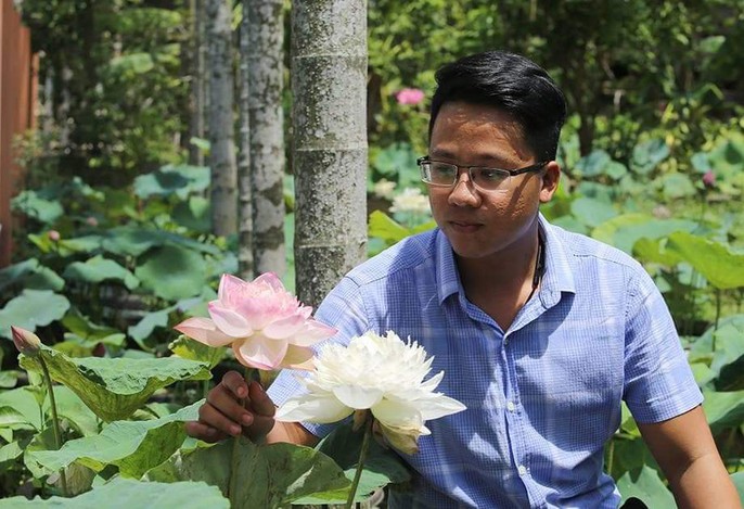 Độc và lạ về giống sen nở hàng trăm cánh tuyệt đẹp ở Quảng Nam - Ảnh 5. Độc và lạ về giống sen nở hàng trăm cánh tuyệt đẹp ở Quảng Nam - Ảnh 5.