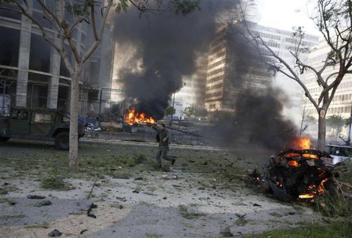 Hiện trường vụ đánh bom
Ảnh: Reuters