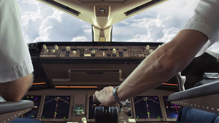 Phi c&ocirc;ng quyết kh&ocirc;ng bay nếu kh&ocirc;ng c&oacute; b&aacute;nh m&igrave; sandwich. Ảnh minh họa: iStock