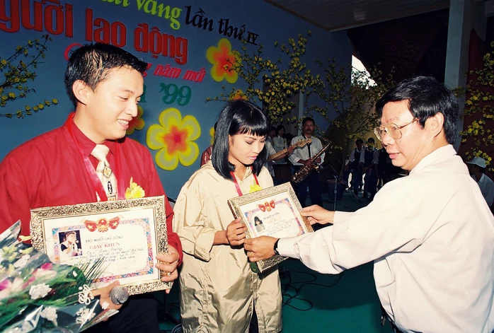 Lam Trường trẻ trung thuở nhận Giải Mai Vàng - Ảnh 3.