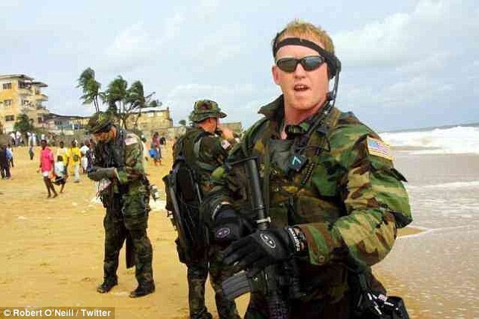 Rob ONeill trong một nhiệm vụ tại Liberia. Ảnh: Twitter