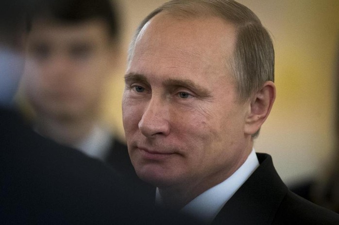 Ông Putin lo ngại “Cách mạng màu” sẽ xảy ra ở Nga. Ảnh: AP