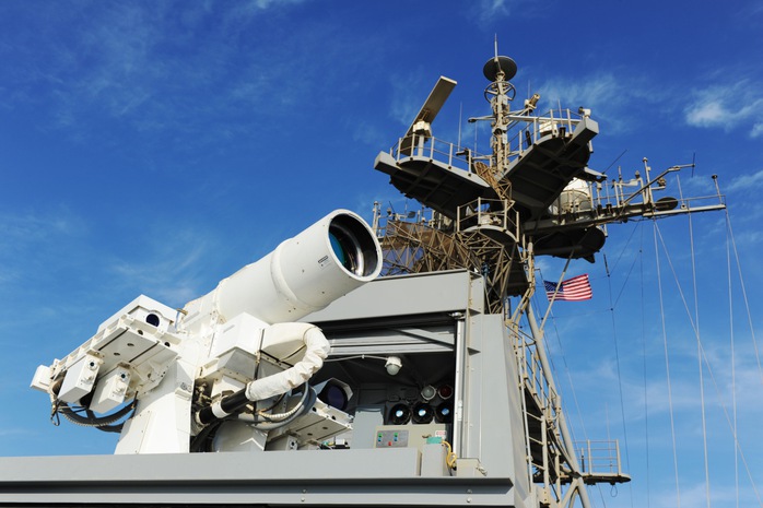 Hệ thống vũ khí laser được thử nghiệm trên tàu U.S.S. Ponce. Ảnh: U.S. Navy