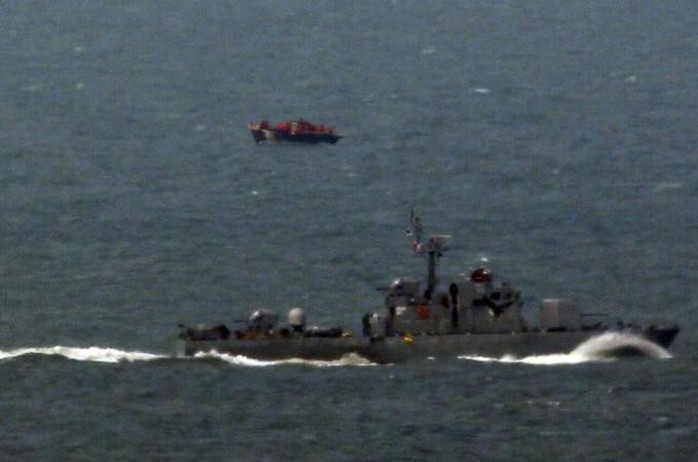 Một tàu tuần tra Triều Tiên xâm phạm lãnh hải Hàn Quốc năm 2012. Ảnh: Reuters
