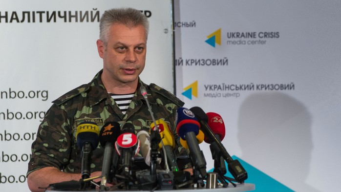 Người phát ngôn quân đội Ukraine Andriy Lysenko: Nga vừa tập trung 45.000 quân tại biên giới giáp Ukraine. Ảnh: UA Crisis