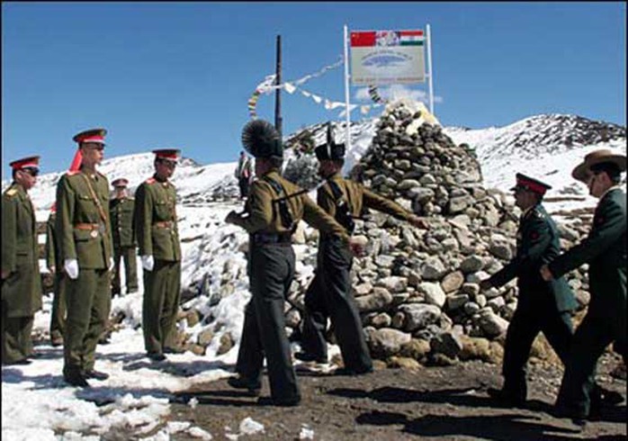 Ấn Độ đang tăng cường phòng vệ tại khu vực biên giới giáp Trung Quốc. Ảnh: India TV