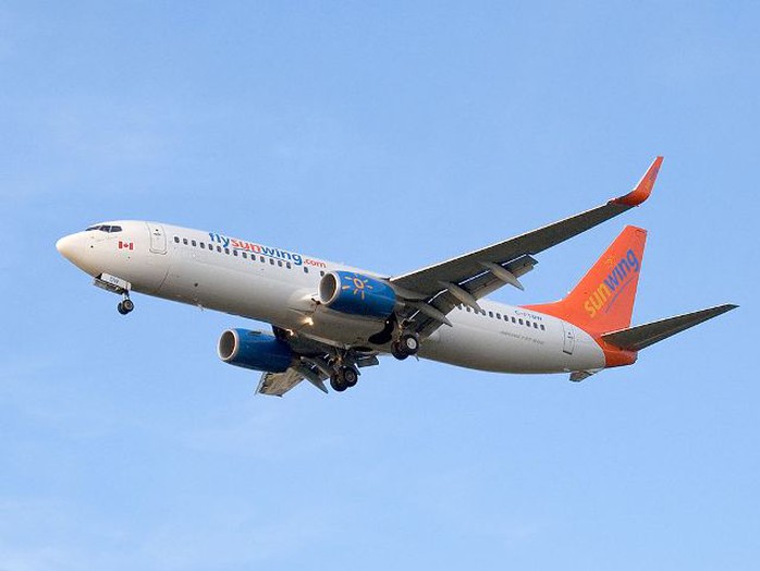 Một máy bay của Sunwing Airlines. Ảnh: Wikipedia