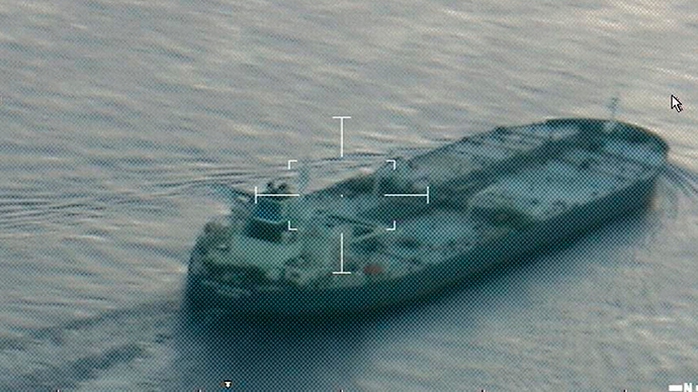 Tàu chở dầu United Kalavyrta xuất hiện gần Galveston, Texas - Mỹ hôm 25-7. Ảnh: Reuters