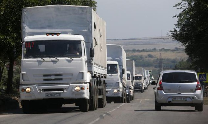 Đoàn xe Nga quay trở về khu vực Rostov hôm 22-8. Ảnh: Reuters