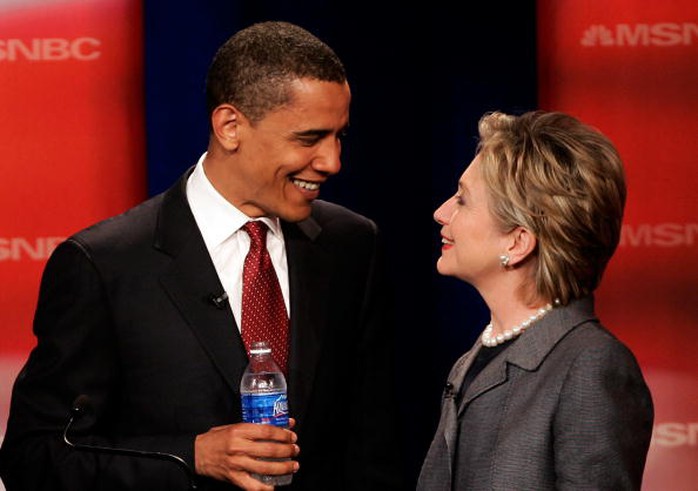 Ông Obama và bà Clinton. Ảnh: Bizpac Review