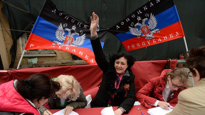 Donbass residents vote in the referendum on the status of the self-proclaimed Donetsk People&apos;s Republic (RIA Novosti/Maksim Blinov)