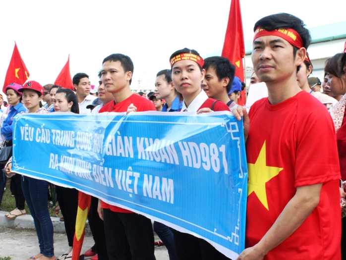 Cuộc mít tinh phản đối Trung Quốc của sinh viên Thanh Hóa diễn ra ôn hòa, tỉnh táo không bị kích động.
