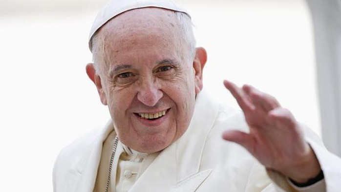 Giáo hoàng Francis giữ vai trò quan trọng trong việc hàn gắn qua hệ giữa Cuba và Mỹ. Ảnh: Reuters