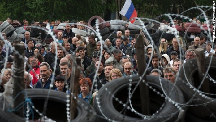 Người biểu tình thân Nga ở TP Odessa - Ukraine. Ảnh: AP