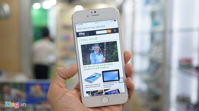 Chiếc iPhone 6 nhái này hiện được các thương gia Trung Quốc rao bán với giá 3 triệu đồng.
