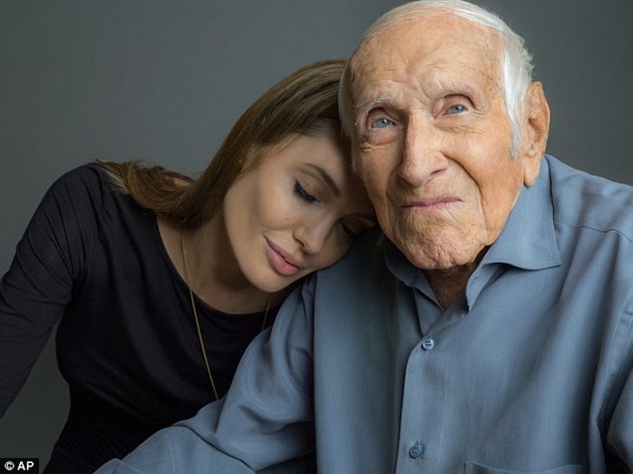 Angelina Jolie và Louis Zamperini