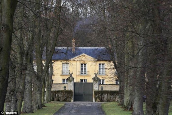 Căn nhà hiện tại bà Trierweiler đang sinh sống ở La Lanterne. Ảnh: Reuters