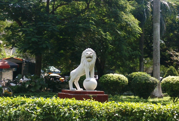 Sư tử mang phong cách Châu âu tại một điểm công cộng trên đường Lê Hoàn - TP Thanh Hóa
