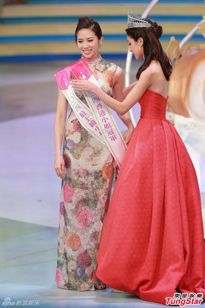 Hoa hậu Hồng Kông 2014 Bội Thi được cựu hoa hậu trao lại vương miện