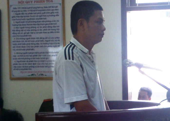 Ninh Văn Tiến lãnh 10 tù về tội hiếp dâm trẻ em