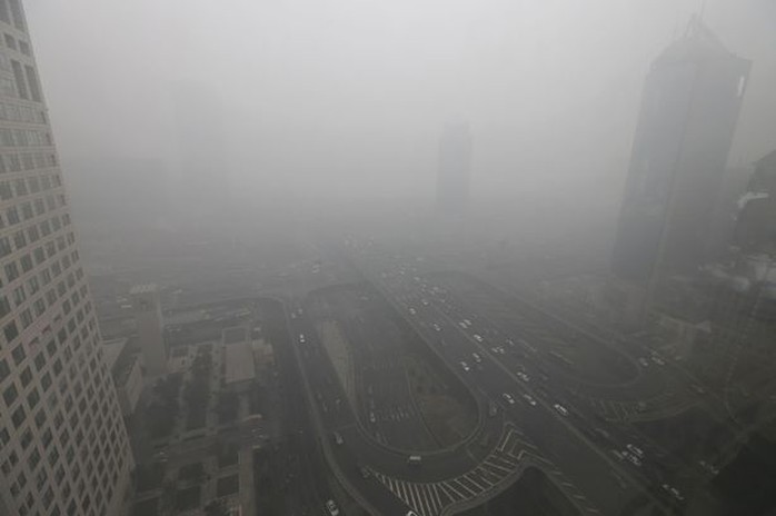 Chỉ số ô nhiễm đo được tại Bắc Kinh đã cao gấp 20 lần so với mức quy định an toàn của WTO. Ảnh: Reuters