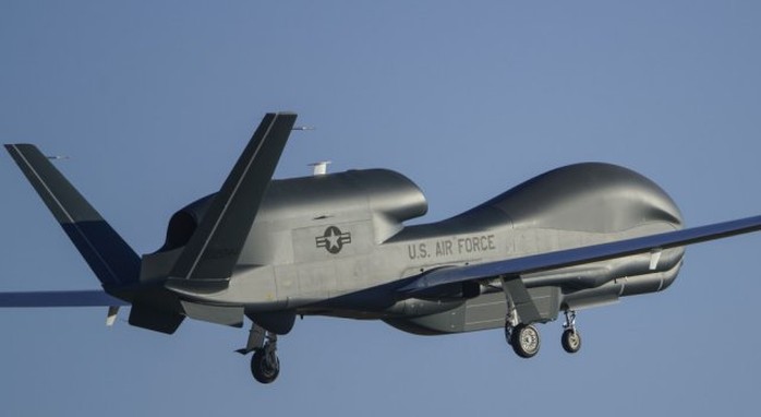 Máy bay không người lái Northrop Grumman Global Hawk. Ảnh: UAS Vision