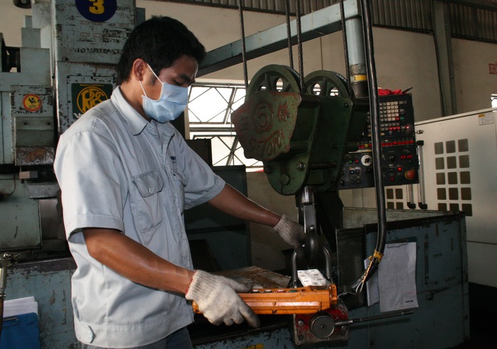 Công nhân Công ty CP Nhựa Duy Tân, TP HCM luôn được doanh nghiệp đảm bảo chế độ chính sách theo luật định
