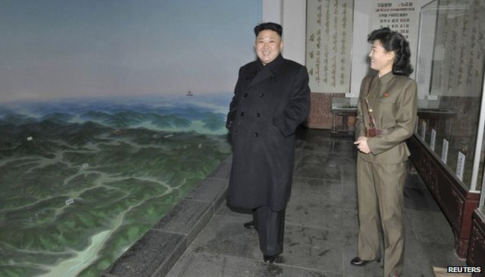 Bức thư được gửi theo yêu cầu đặc biệt của nhà lãnh đạo Kim Jong-un. Ảnh: Reuters