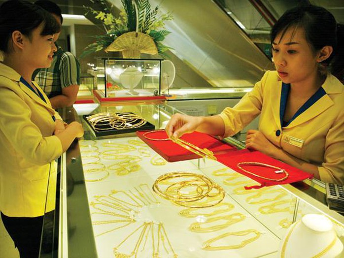 Đón đầu xu hướng mua vàng cuối năm, các doanh nghiệp kinh doanh vàng đưa ra nhiều chiêu khuyến mãi