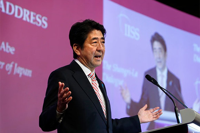Thủ tướng Nhật Shinzo Abe tuyên bố Tokyo sẽ “hết mình ủng hộ” các quốc gia Đông Nam Á. Ảnh: Reuters