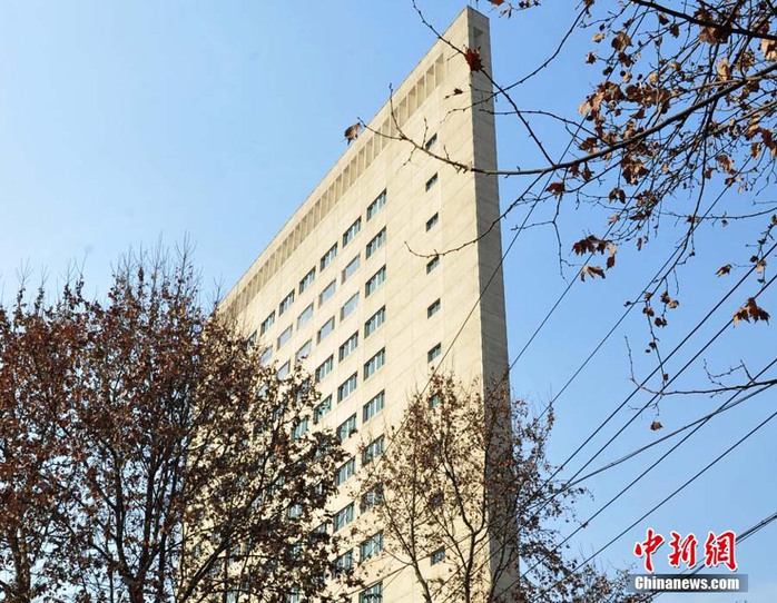 Tòa nhà 16 tầng siêu mỏng ở thành phố Thạch Gia Trang. Ảnh: China News
