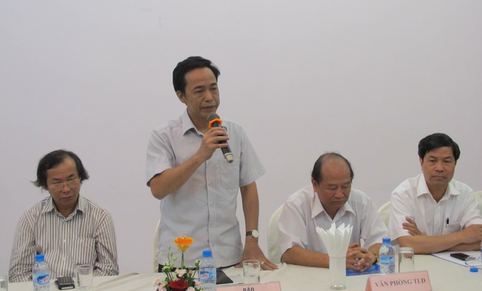 Ông Đỗ Danh Phương-Tổng biên tập Báo Người Lao Động chia sẻ thông tin tại buổi gặp mặt của Tổng LĐLĐ Việt Nam.