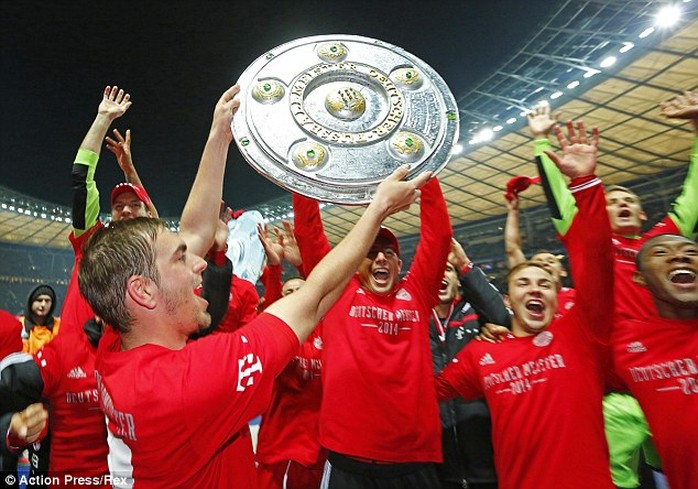 Bayern đăng quang ngôi vô địch Bundesliga 2014