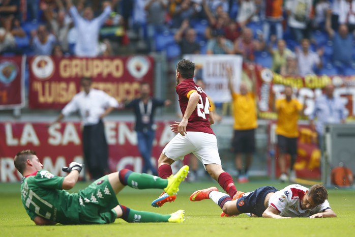 Bàn ấn định chiến thắng 2-0 cho AS Roma của Florenzi